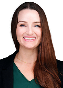 Amy Vernon<br/>Master Aesthetician